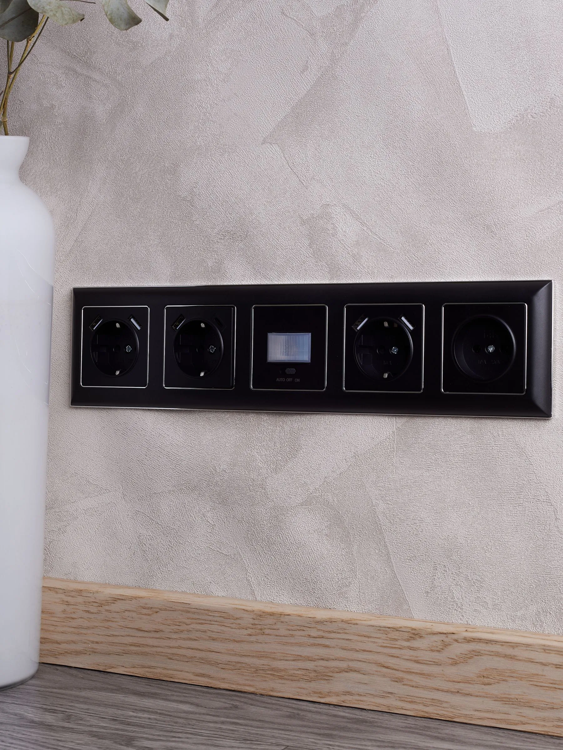 BRITE Рамка 5-местная РУ-5-Бр хром/черный IEK - Фото 6