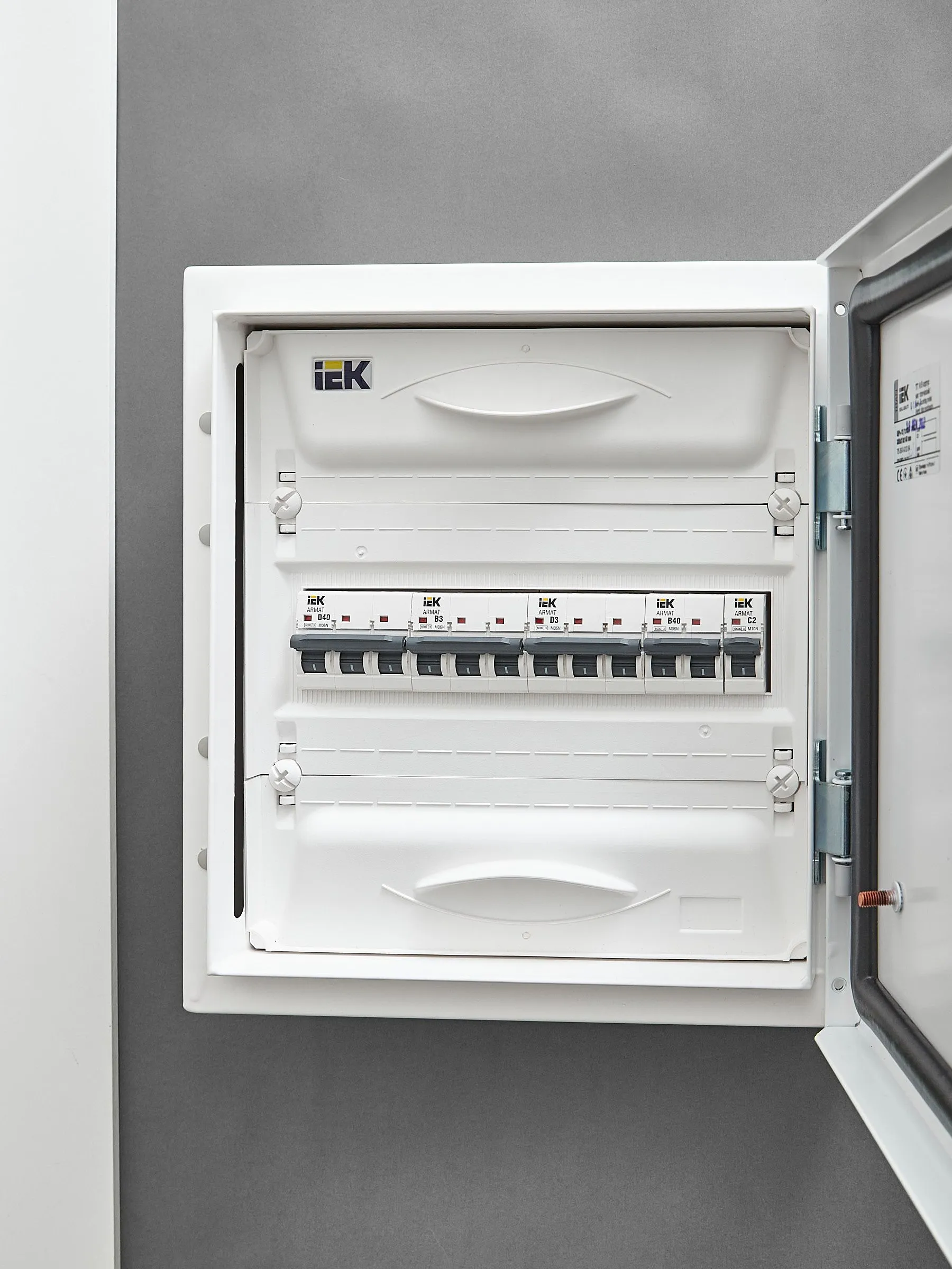 ARMAT Автоматический выключатель M06N 3P D 3А IEK - Фото 5