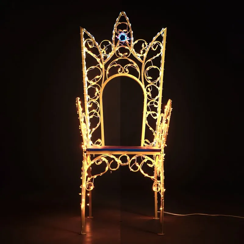 Декоративная декорация Трон 150 см