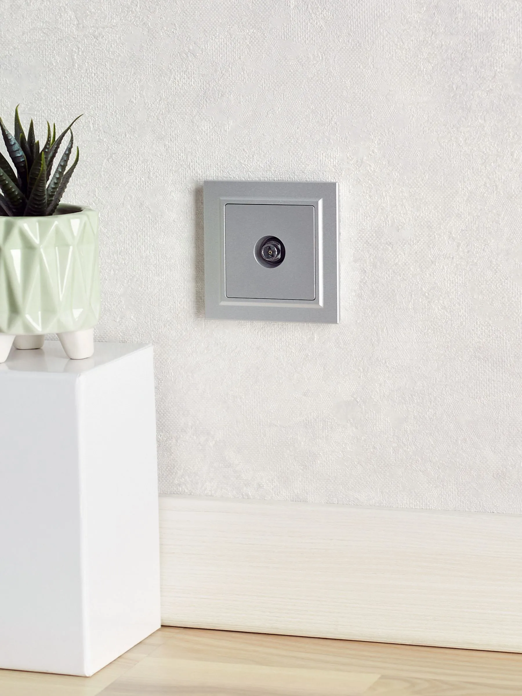 BRITE Рамка 1-местная IP44 РУ-1-БрА-44 алюминий IEK - Фото 4