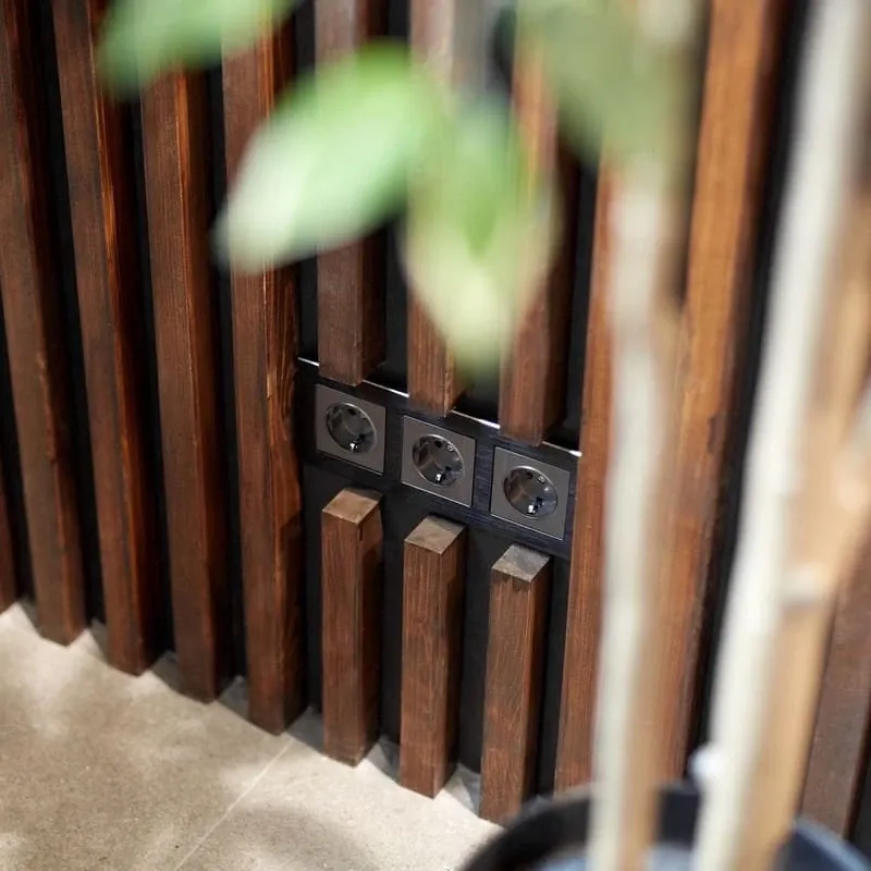 Розетка с заземлением (графит рифленый) Werkel - Фото 6