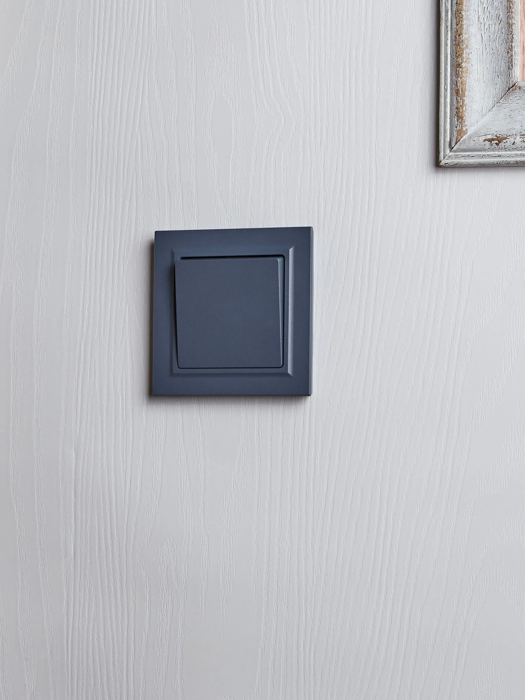 BRITE Выключатель 1-клавишный проходной 10А ВС10-1-6-БрМ маренго IEK - Фото 7