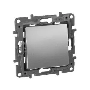 ETIKA Переключатель 1-клавишный схема 6 10АХ безвинтовые зажимы алюминий 672405