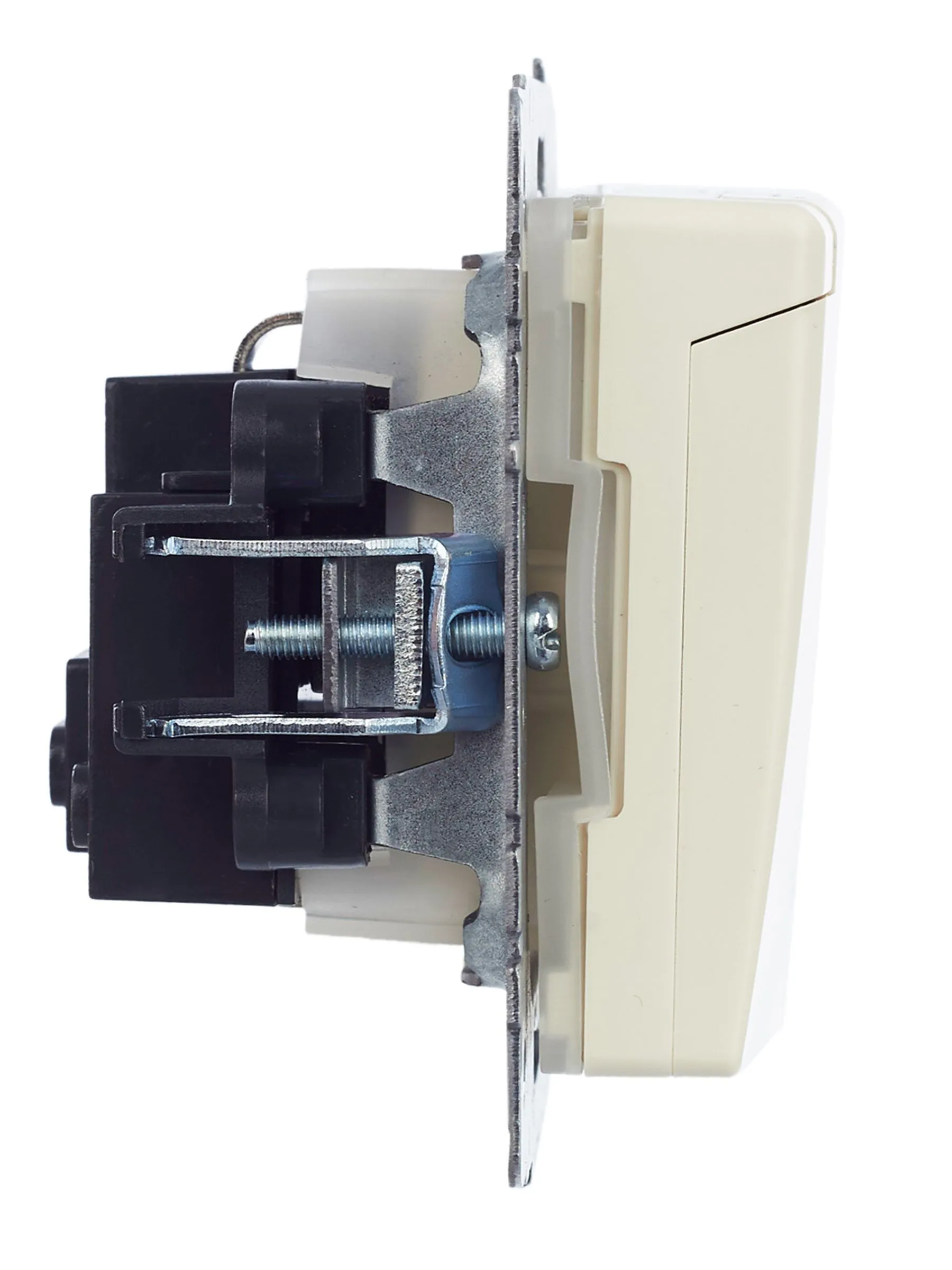 BRITE Розетка 1-местная с заземлением с защитными шторками и крышкой 16А IP44 РСбш10-3-44-БрКр бежевый IEK - Фото 5