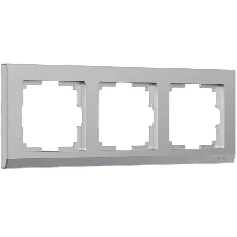 Рамка на 3 поста Stark (серебряный) Werkel