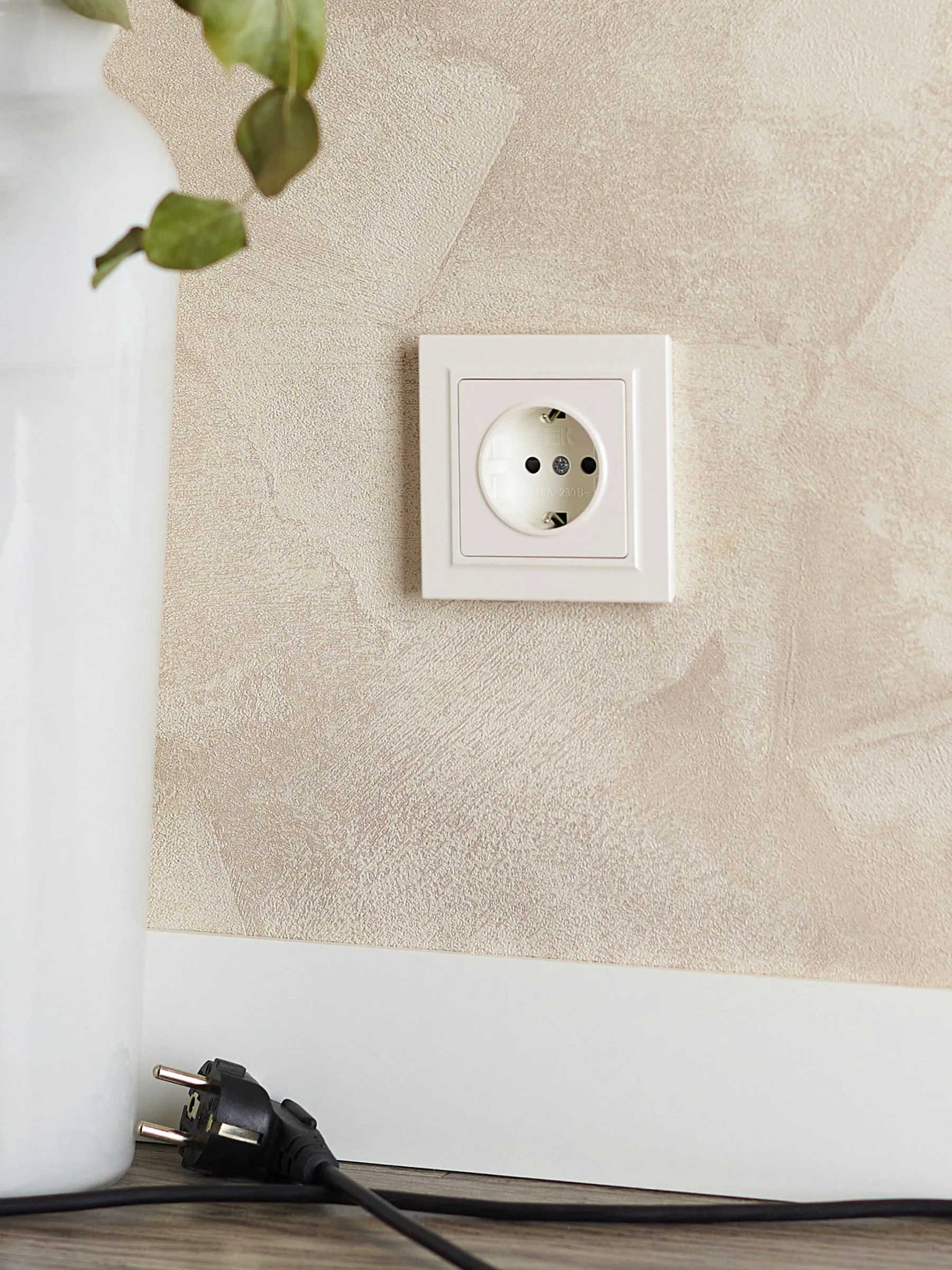 BRITE Рамка 1-местная IP44 РУ-1-БрЖ-44 жемчуг IEK - Фото 2