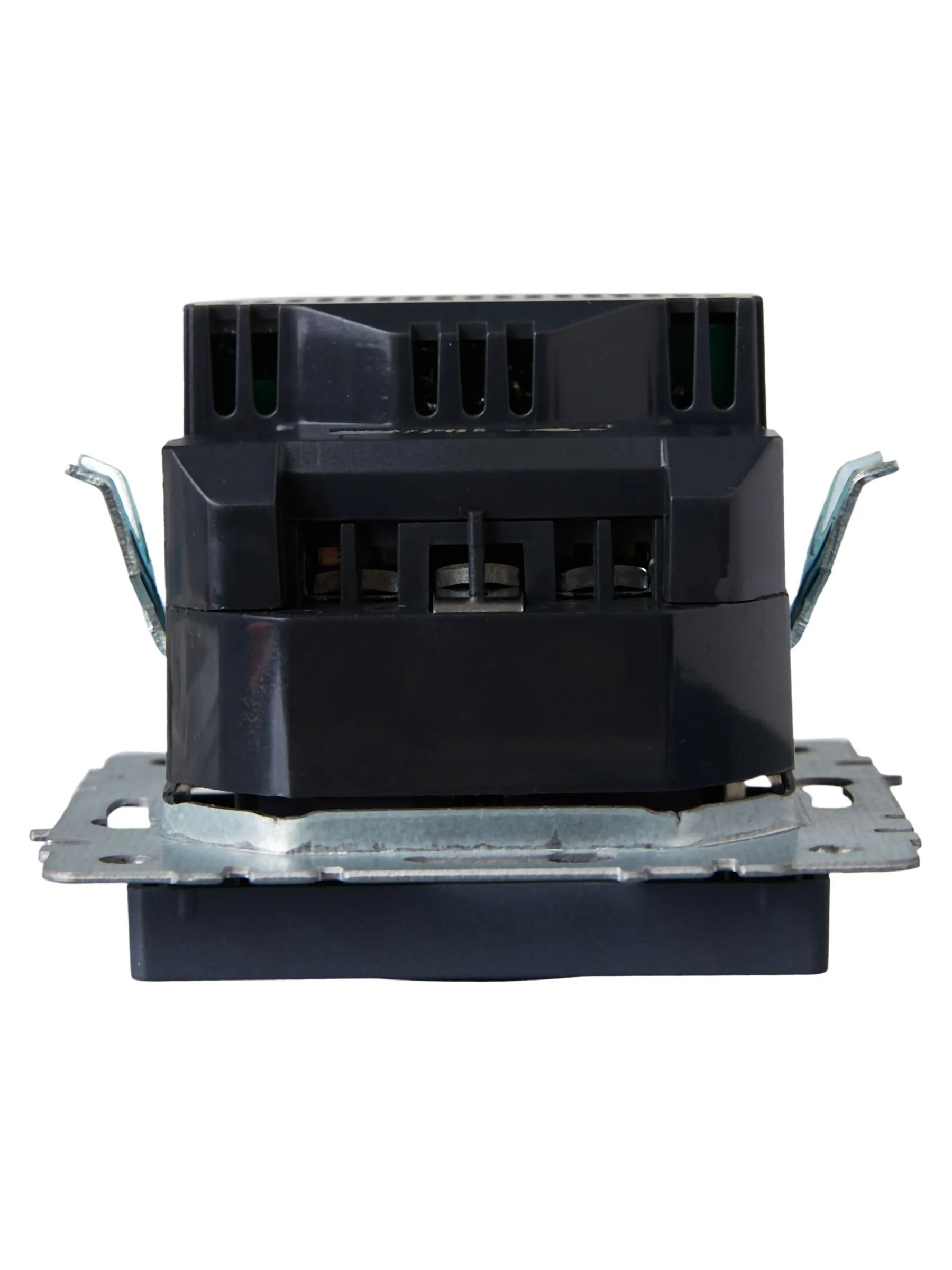 BRITE Розетка 1-местная с заземлением с защитными шторками 16А с USB A+C 18Вт РЮш11-1-БрМ маренго IEK - Фото 5