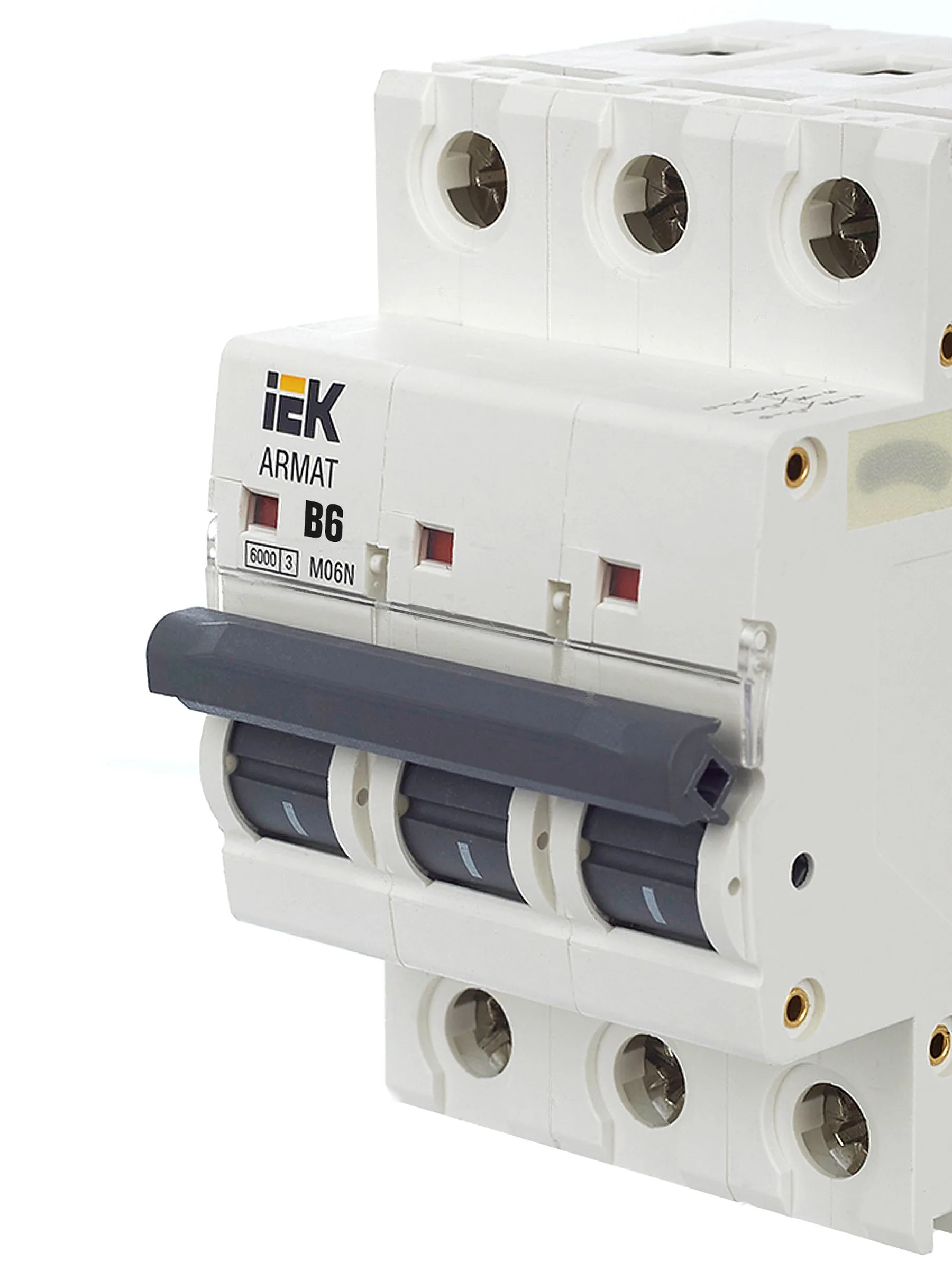 ARMAT Автоматический выключатель M06N 3P B 6А IEK - Фото 4