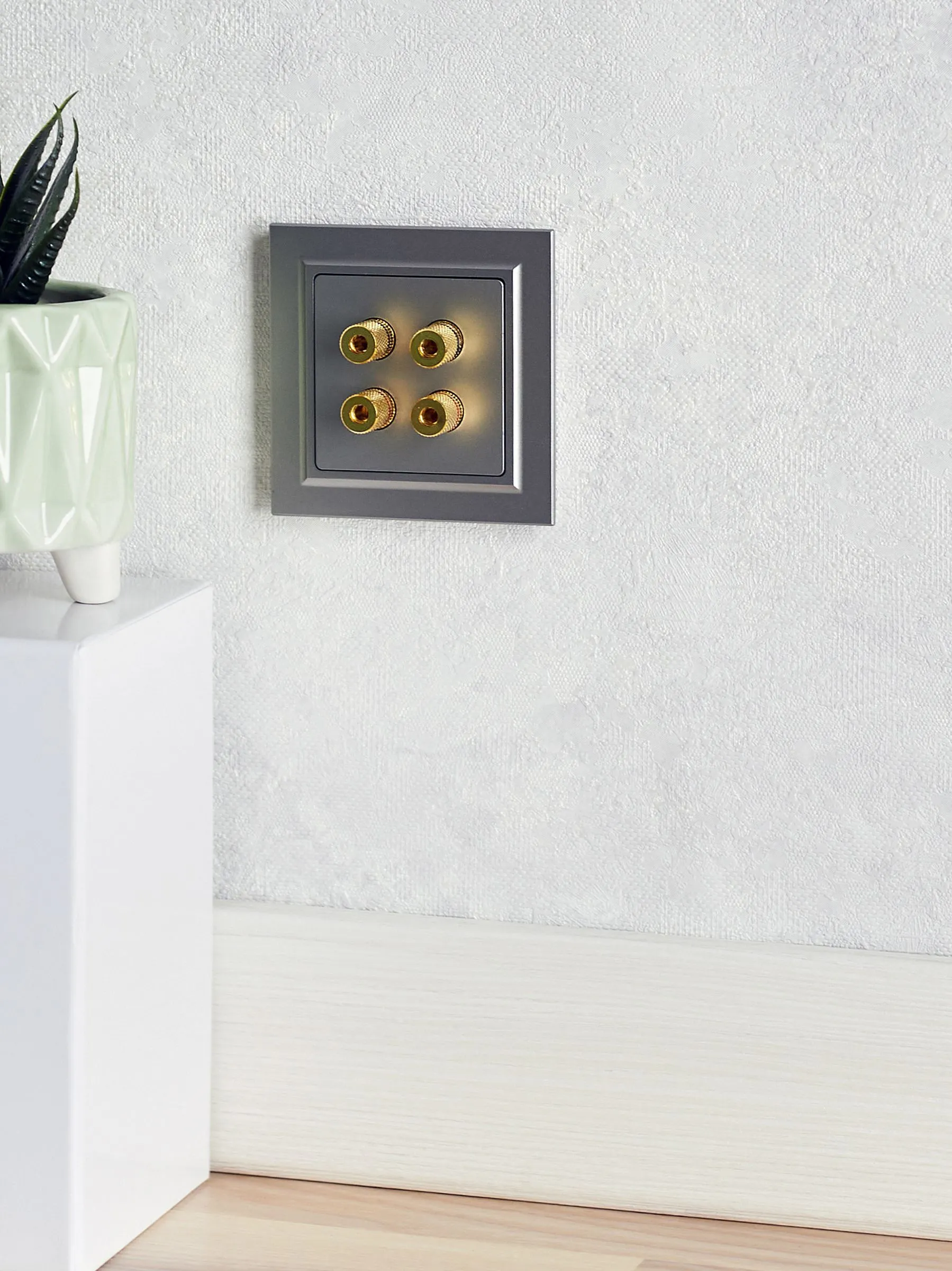 BRITE Аудиорозетка 4-местная РА10-БрС сталь IEK - Фото 6