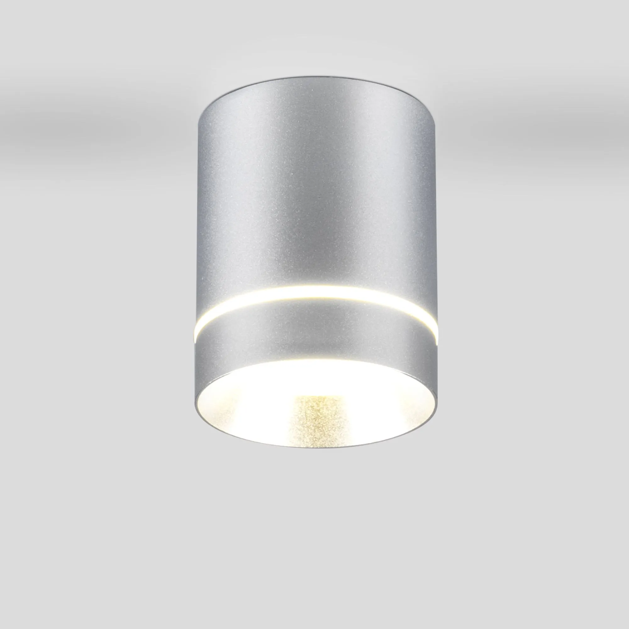 Накладной акцентный светодиодный светильник DLR021 9W 4200K / хром матовый DLR021 9W 4200K хром мато