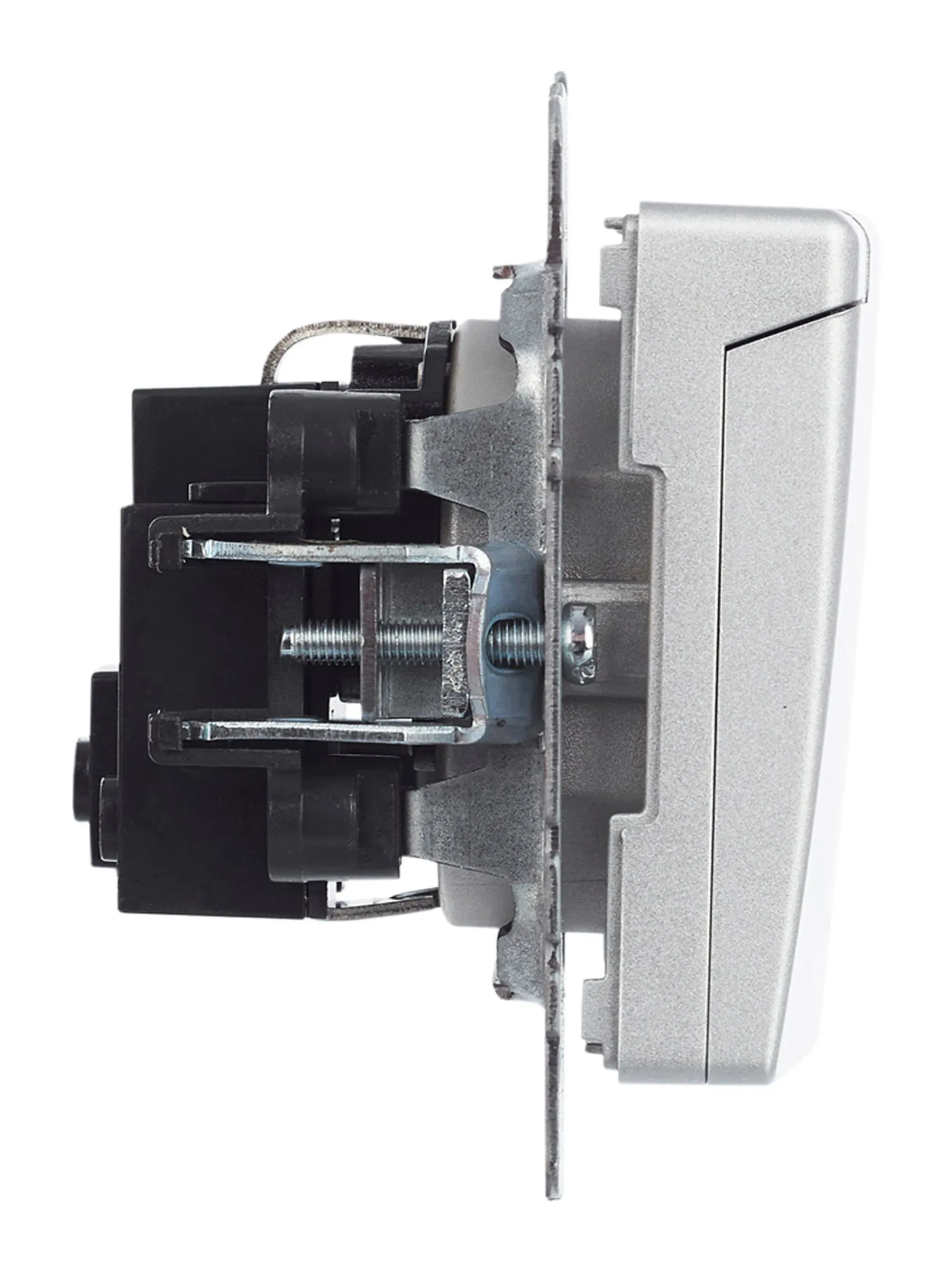 BRITE Розетка 1-местная с заземлением с защитными шторками и крышкой 16А IP20 РСбш10-3-БрА алюминий IEK - Фото 7