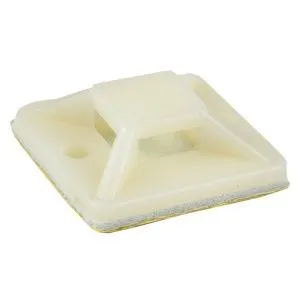 Площадка самоклеящаяся (40х40мм.) белая (100шт.) EKF plc-40x40