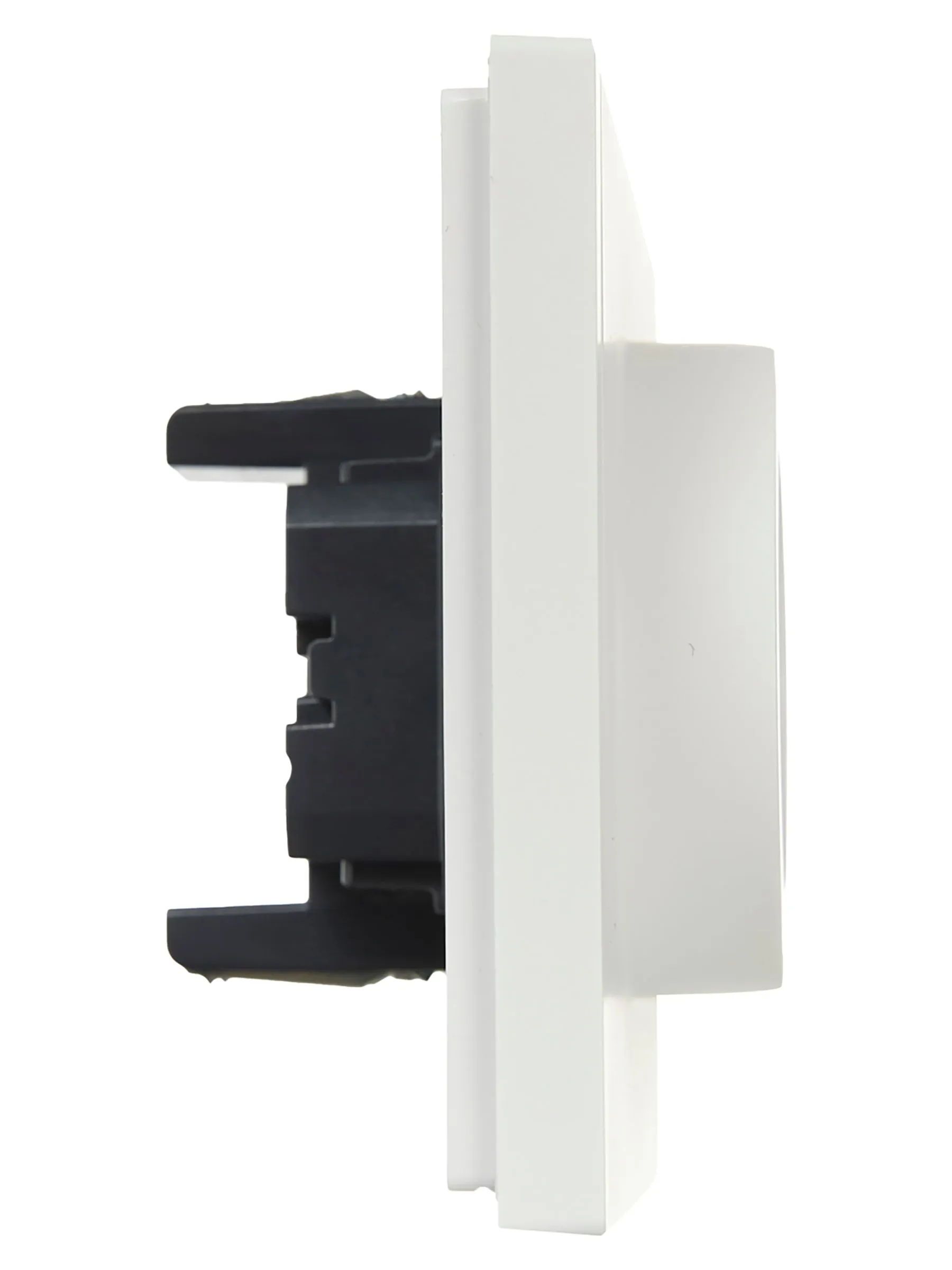 FORTE&PIANO Розетка 2-местная с заземлением с защитными шторками безвинтовое крепление 16А FP223 белый IEK - Фото 3