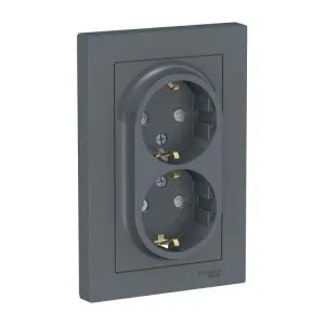 Розетка 2-м СП AtlasDesign 16А IP20 с заземл. защ. шторки в сборе грифель SE ATN000726 1240404
