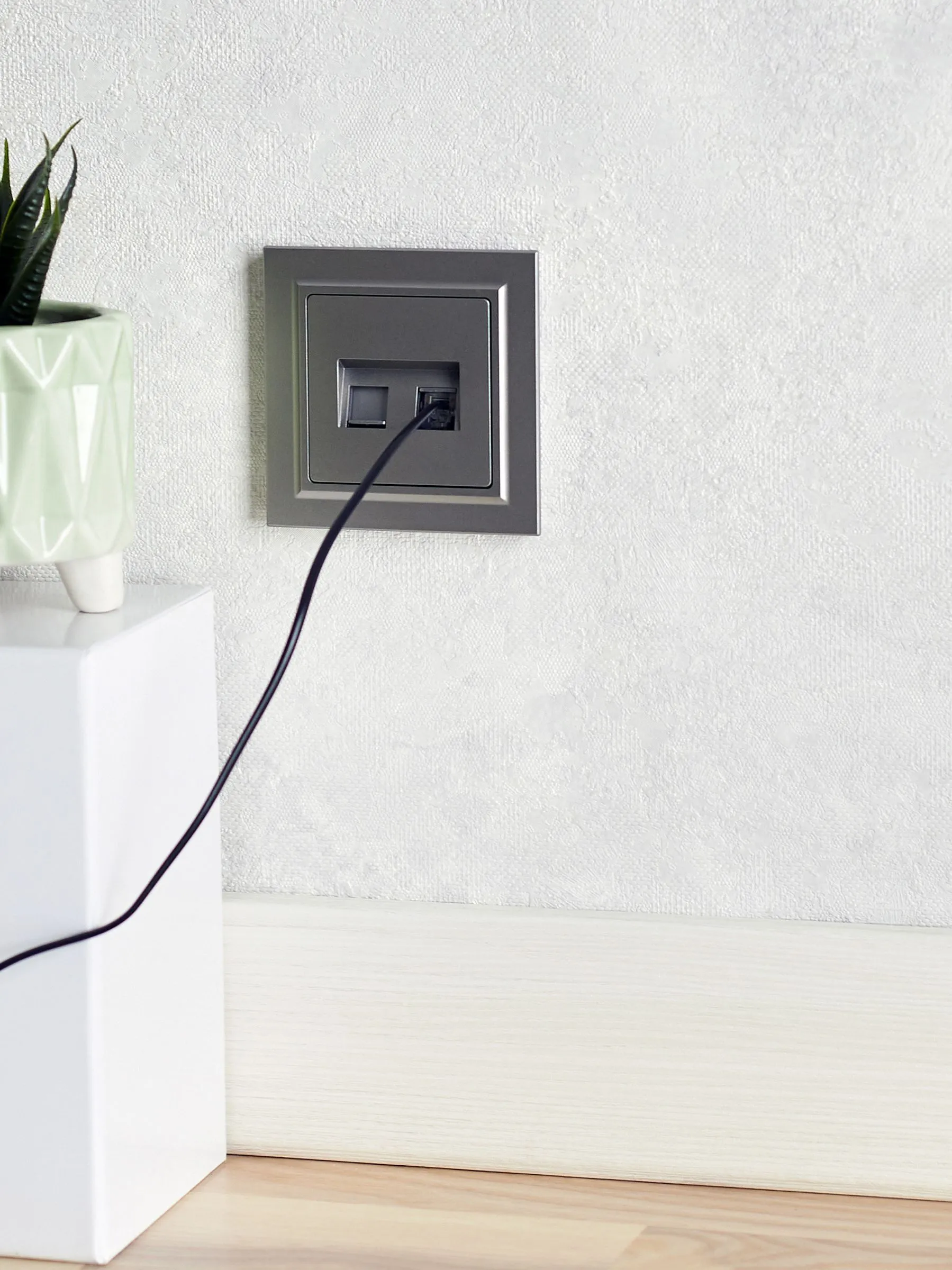 BRITE Розетка компьютерная двойная RJ45 кат.5E РК10-2-БрС сталь IEK - Фото 3