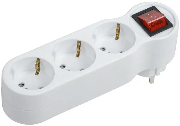 Тройник Т-01/03В 3 места с заземлением 16А с выключателем белый IEK WTP10-16-03-ZK-K01