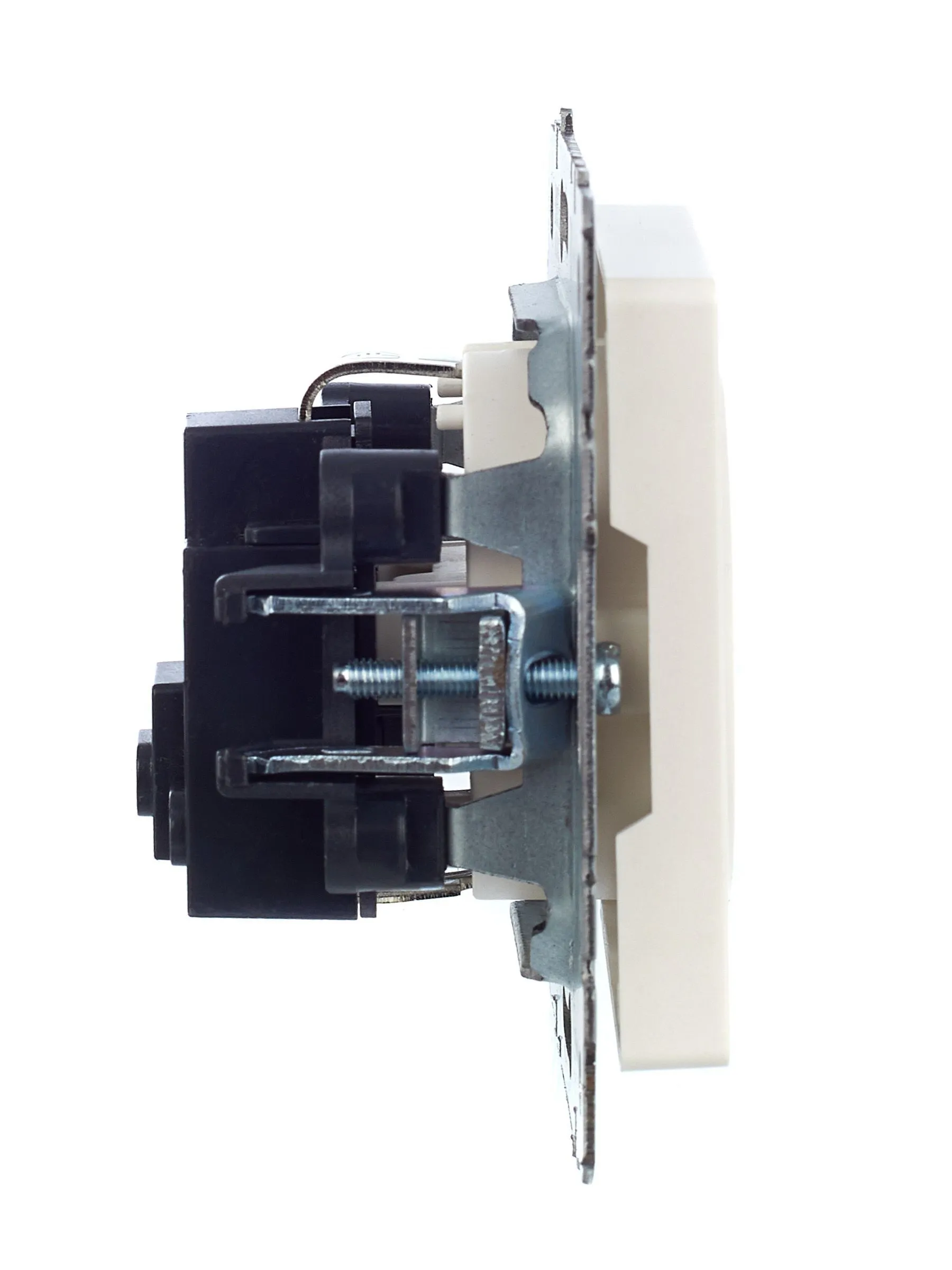 BRITE Розетка 1-местная с заземлением без защитных шторок 16А РС11-1-0-БрЖ жемчуг IEK - Фото 8