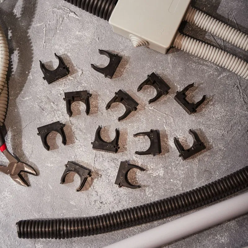 Крепеж-клипса для монтажного пистолета Ø 25 мм, черная (50 шт/уп) REXANT - Фото 2