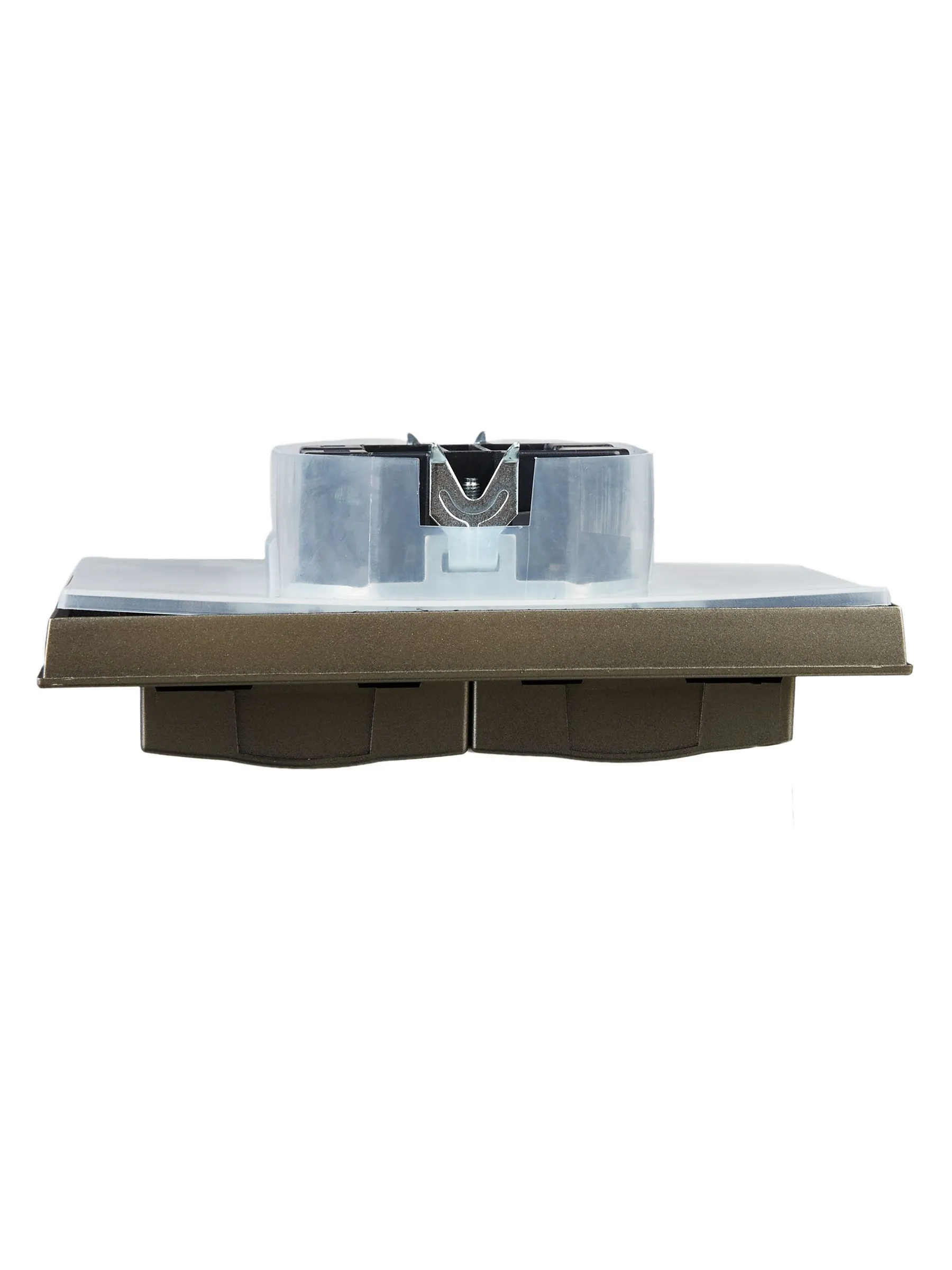 BRITE Розетка 2-местная с заземлением с защитными шторками и крышкой 16А в сборе IP44 РСбш12-3-44-БрШ шампань IEK - Фото 3