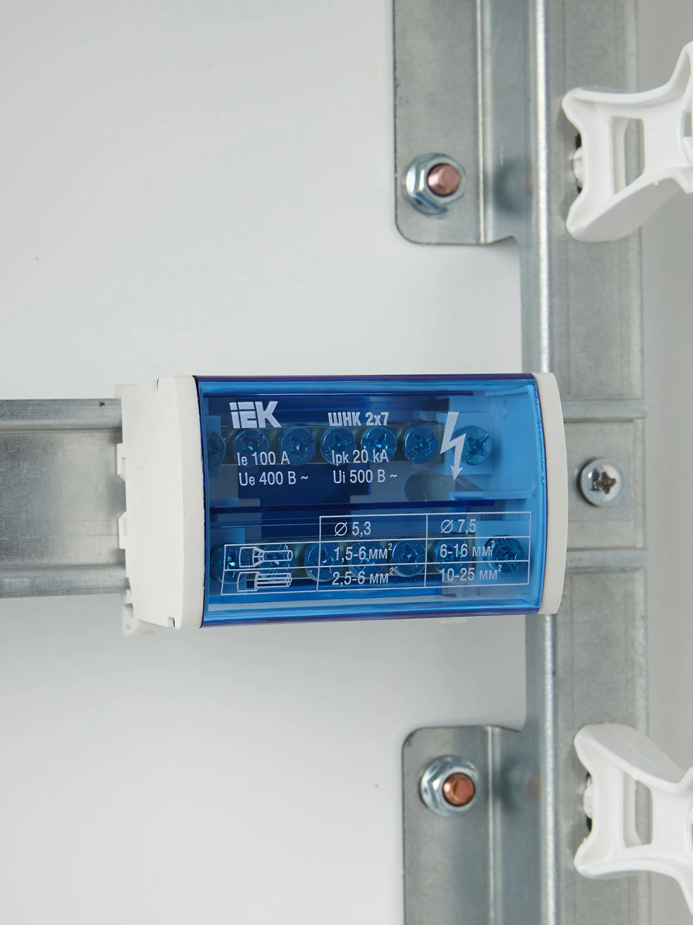 Шины на DIN-рейку в корпусе (кросс-модуль) ШНК 2х7 L+PEN IEK - Фото 4