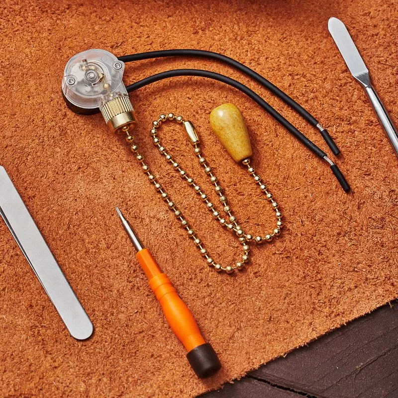 Выключатель для настенного светильника c проводом и деревянным наконечником, золотой, 1 шт. REXANT - Фото 3