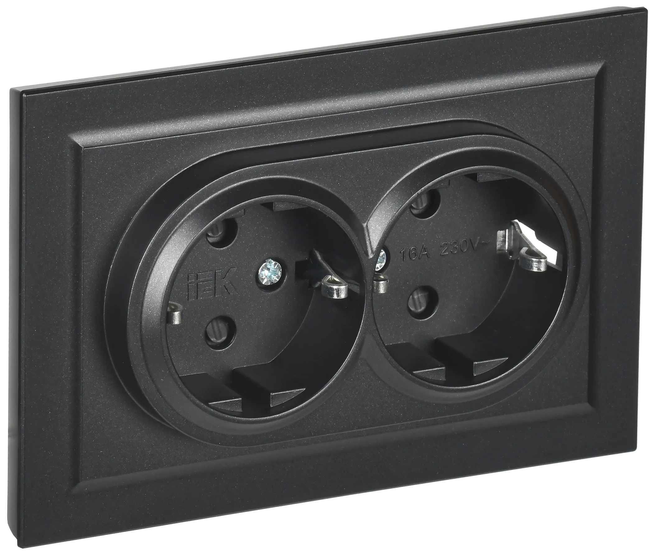 BRITE Розетка 2-местная с заземлением с защитными шторками 16А в сборе РСш12-3-БрЧ черный IEK