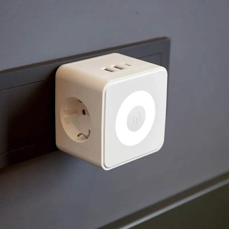 Двойник электрический Куб 16А с/з + 2хUSB-A 2,4А + USB Type-C 3А с ночной подсветкой, белый REXANT - Фото 4