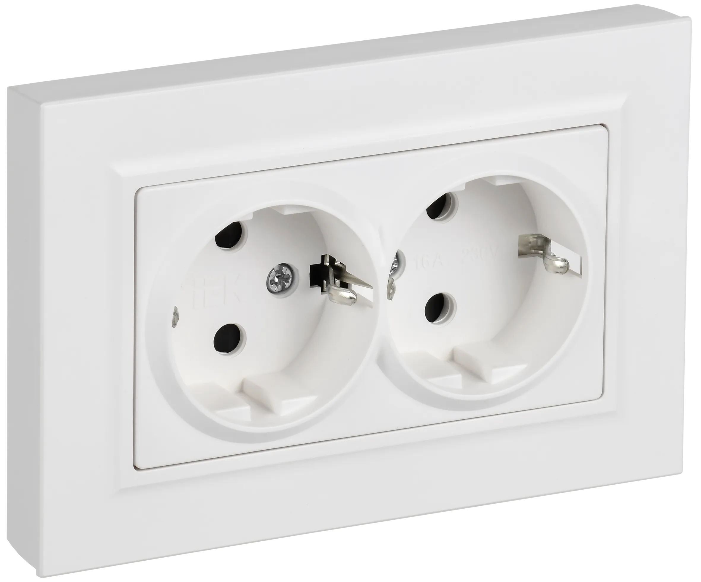 BRITE Розетка 2-местная с заземлением с защитными шторками плоская 16А в сборе РСшПл12-3-БрАБ арктический белый IEK