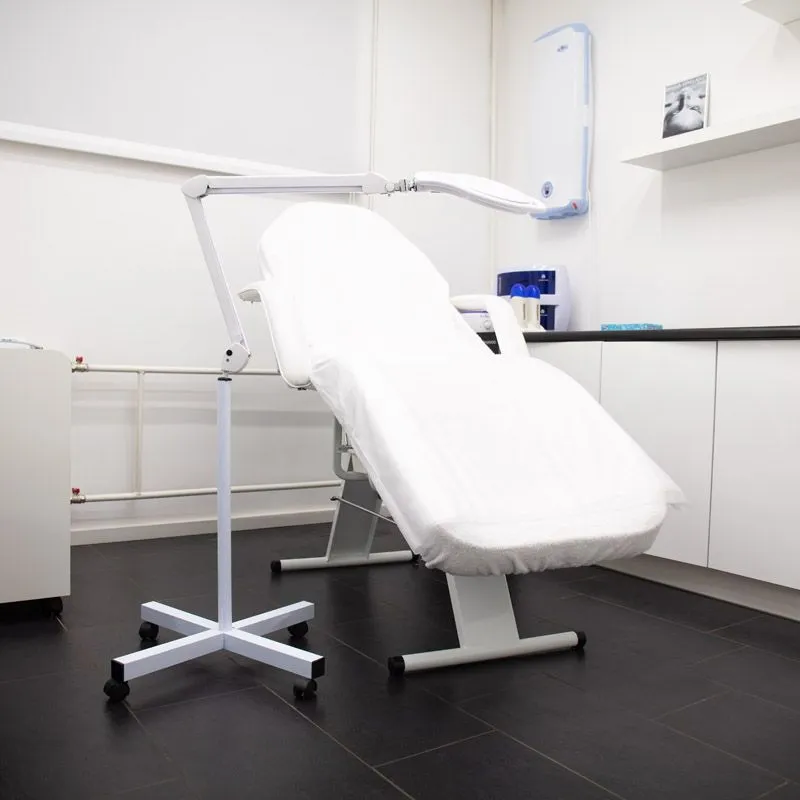 Стойка (штатив) напольная мобильная для луп с подсветкой, четырехлучевая, белая REXANT - Фото 2