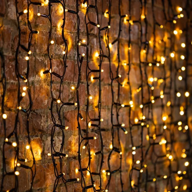 Гирлянда Светодиодный Дождь 2х3м, постоянное свечение, черный провод КАУЧУК, 230 В, диоды ТЕПЛЫЙ БЕЛ 237-146