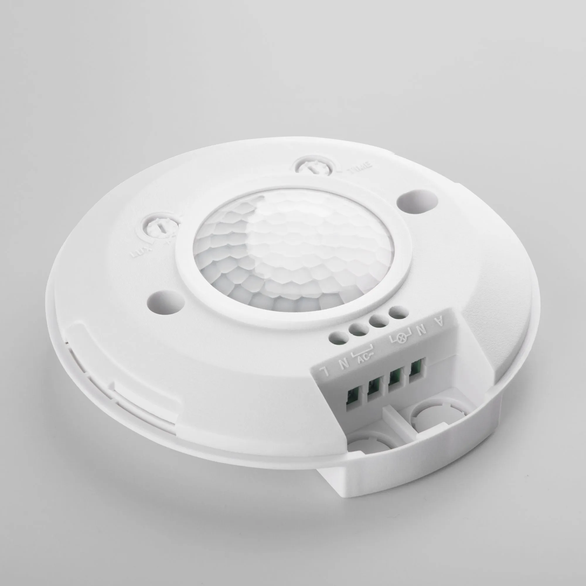 Датчик движения инфракрасный 6m 2,2-4m 2000W IP20 360° SNS-M-11 белый Elektrostandard - Фото 3