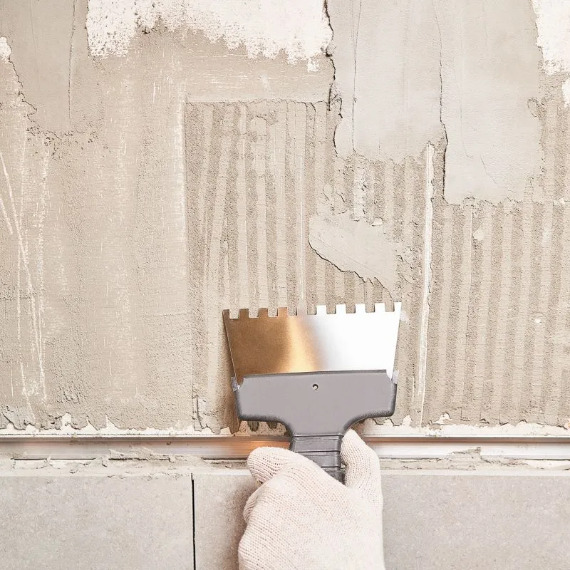 Шпатель фасадный REXANT 150 мм зуб 8х8 нержавеющая сталь, пластмассовая ручка - Фото 2