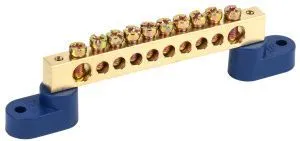 Шина N "ноль" на двух угловых изоляторах ШНИ-8х12-10-У2-С IEK YNN10-812-10C2-K07