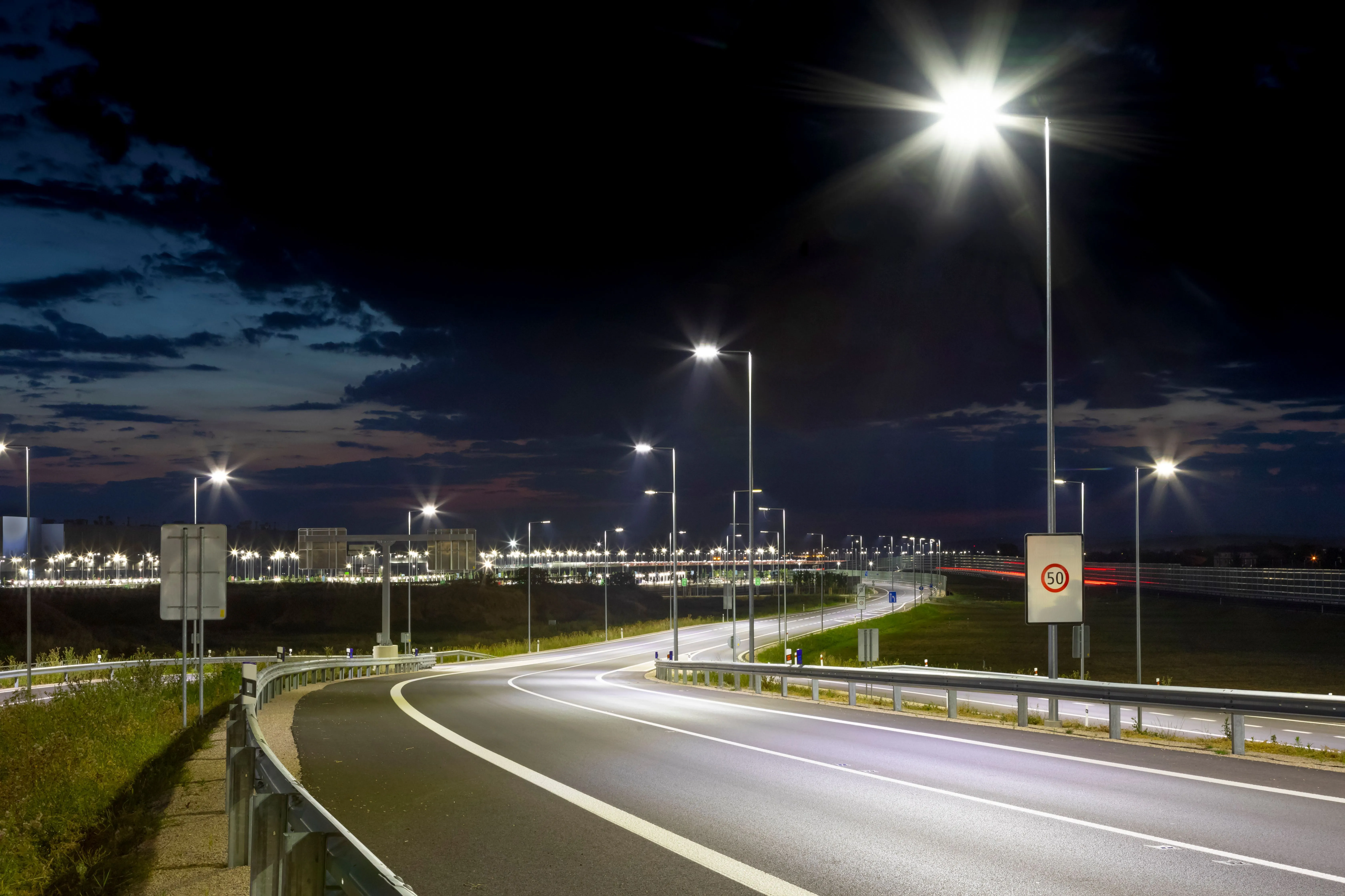 Светильник светодиодный консольный ДКУ 1013-100Д 5000К IP65 IEK - Фото 5