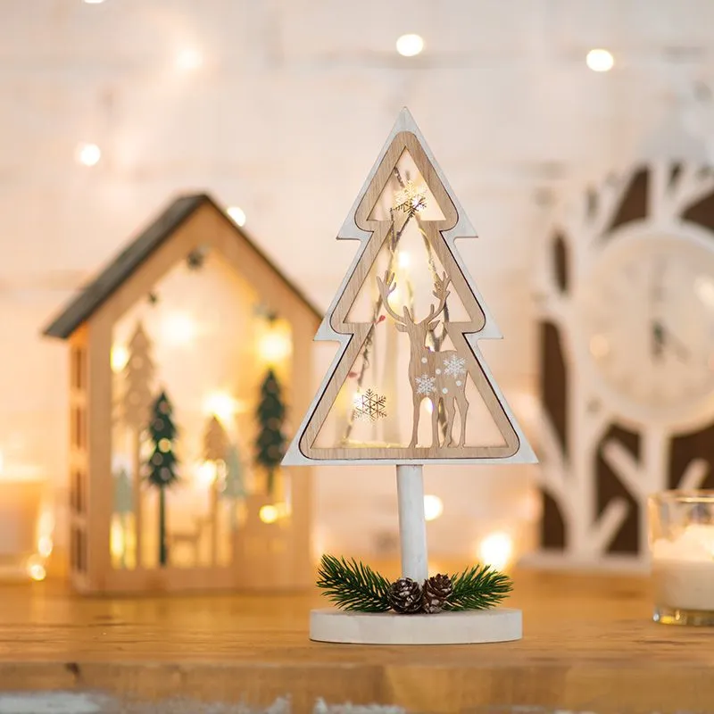 Деревянная фигурка с подсветкой Елка на подставке 14,5х5х30 см - Фото 3