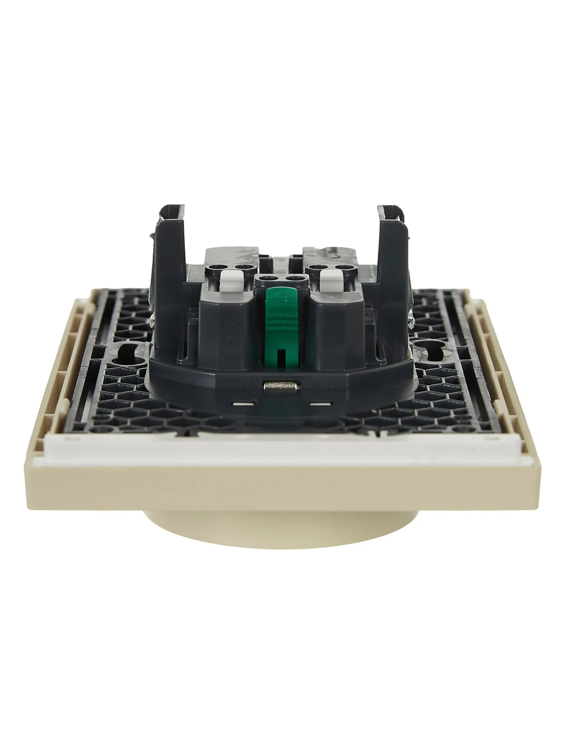 FORTE&PIANO Розетка 2-местная с заземлением с защитными шторками безвинтовое крепление 16А FP423 ваниль IEK - Фото 6