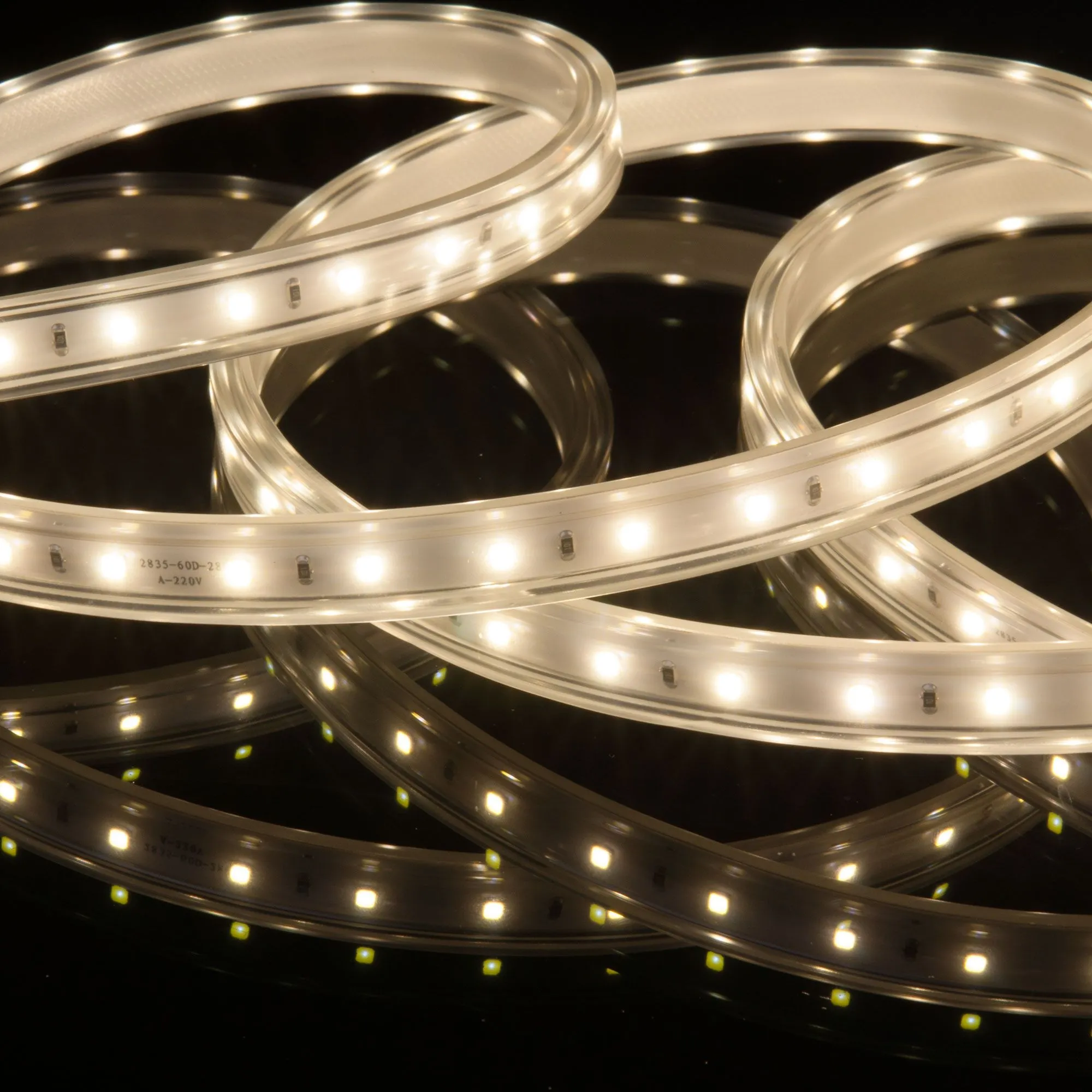 Лента светодиодная 220V 14,4W 120Led 2835 IP65 дневной белый, 50 м Elektrostandard - Фото 3