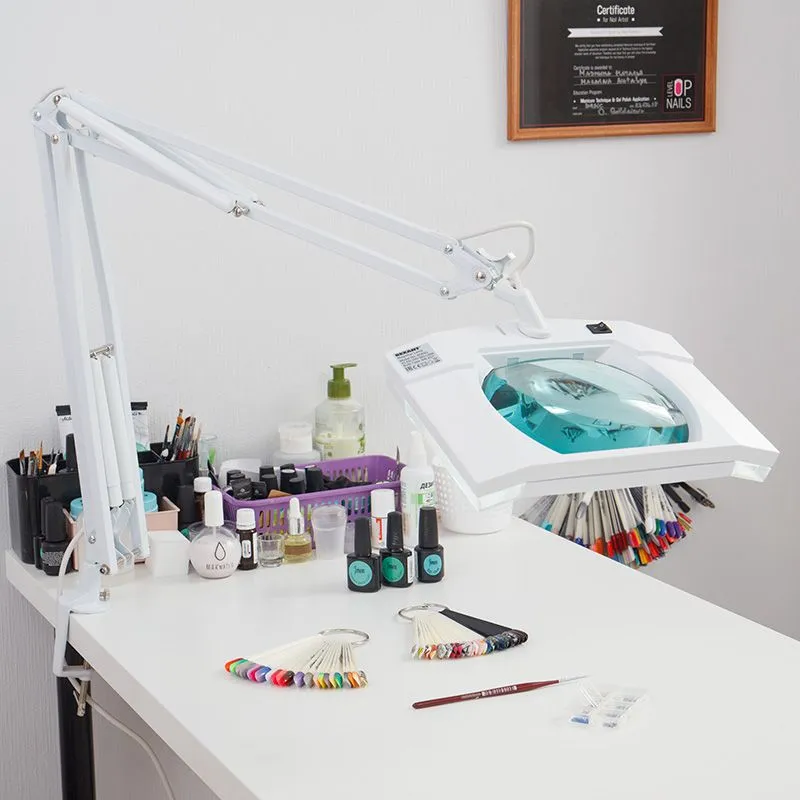 Лупа на струбцине квадратная 3D с подсветкой, 150х180мм, белая REXANT - Фото 2