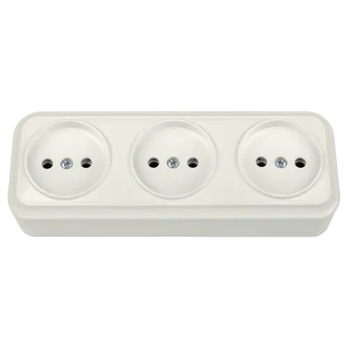 Розетка штепсельная трехместная для открытой установки РА16-0161