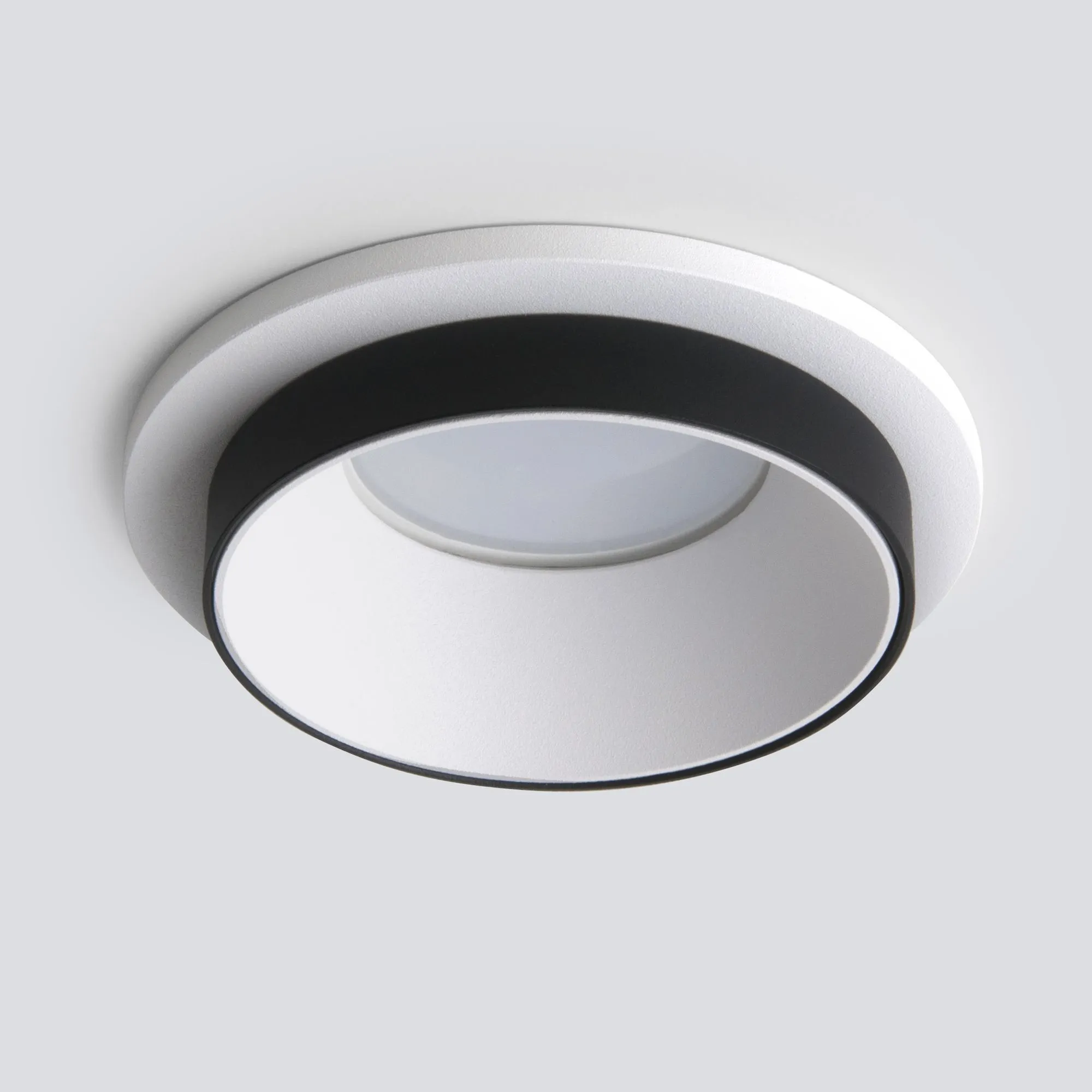 Светильник точечный 113 MR16 белый/черный Elektrostandard - Фото 3