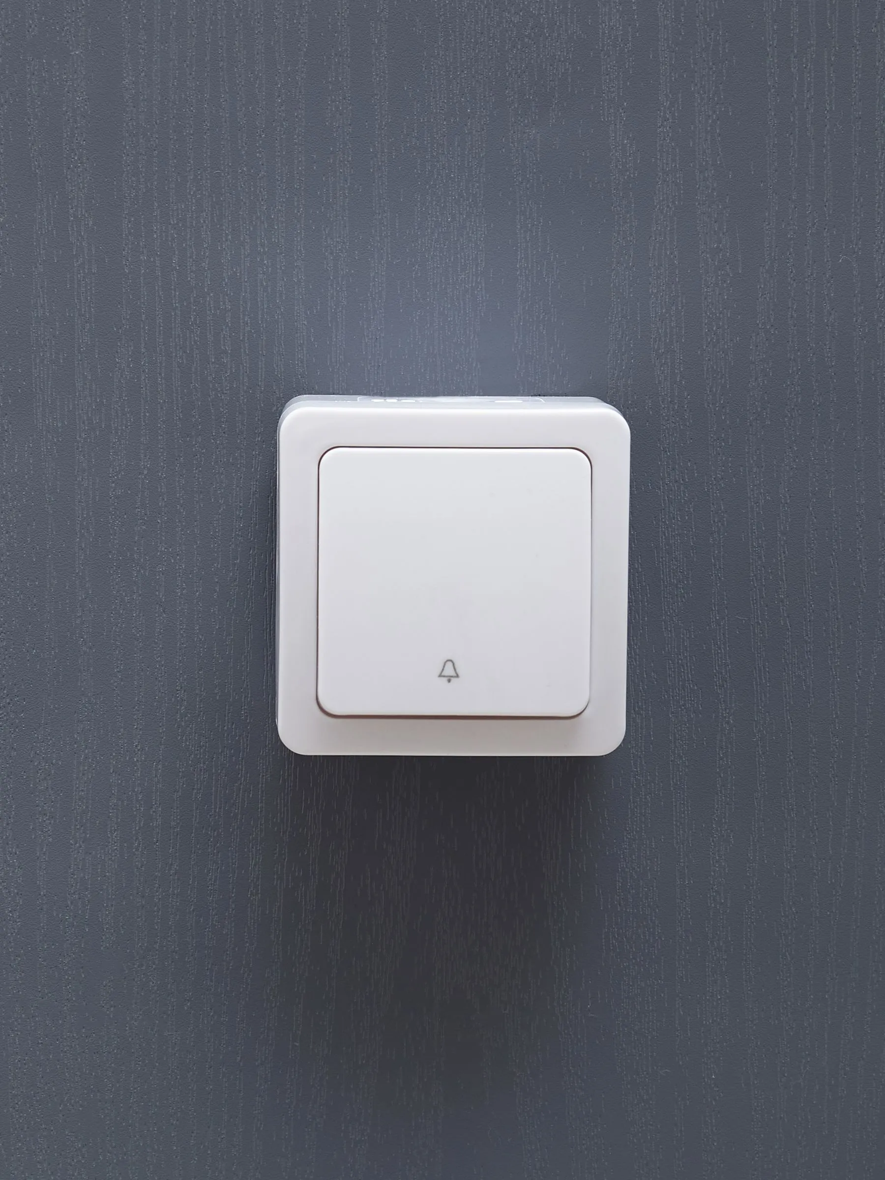 Выключатель 1-клавишный для открытой установки кнопочный ВСк20-1-0-ГПБ IP54 ГЕРМЕС PLUS (цвет клавиши: белый) IEK - Фото 6