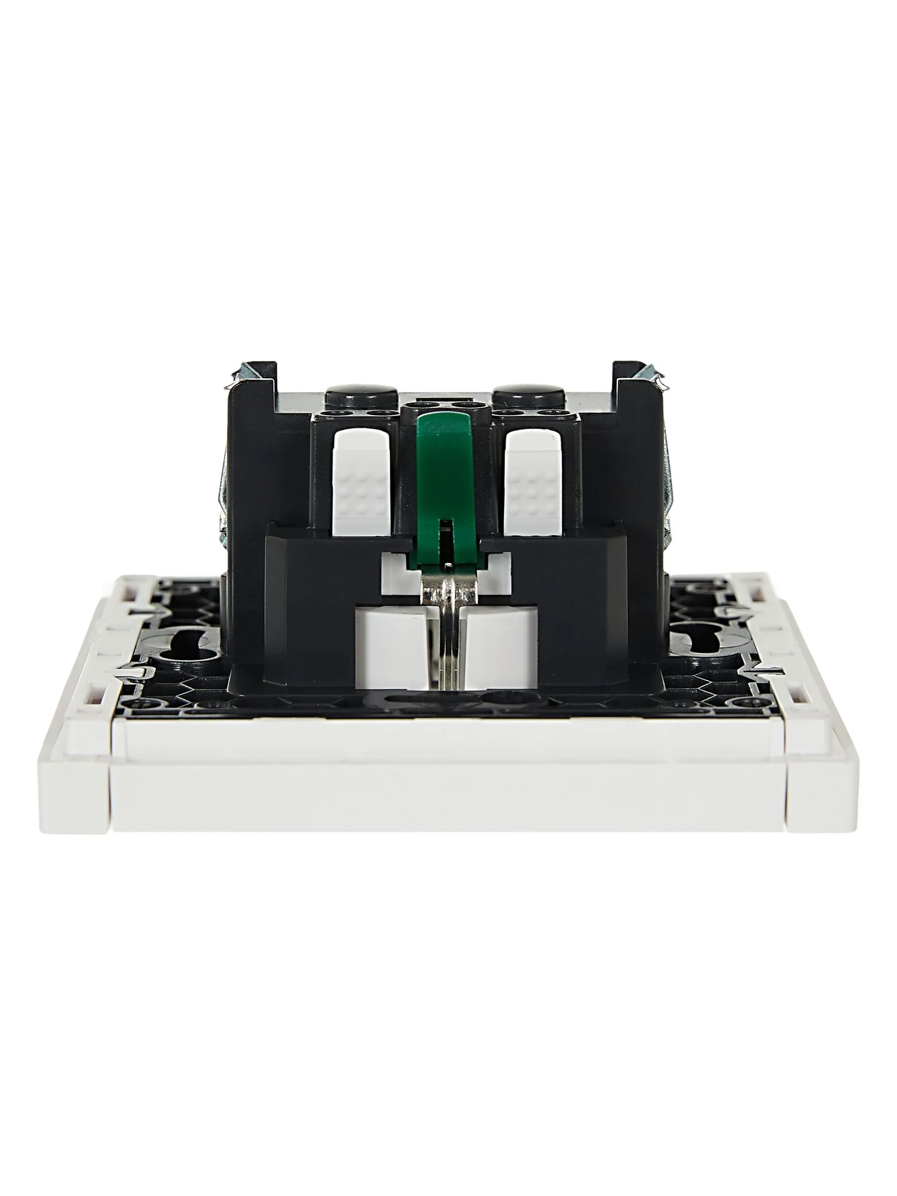 FORTE&PIANO Розетка 1-местная с заземлением без защитных шторок безвинтовое крепление 16А FP214 белый IEK - Фото 6