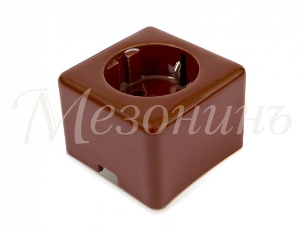 Розетка ретро фарфоровая, двухполюсная, с заземляющим контактом, коллекция "QUADRA"  , цвет - коричн