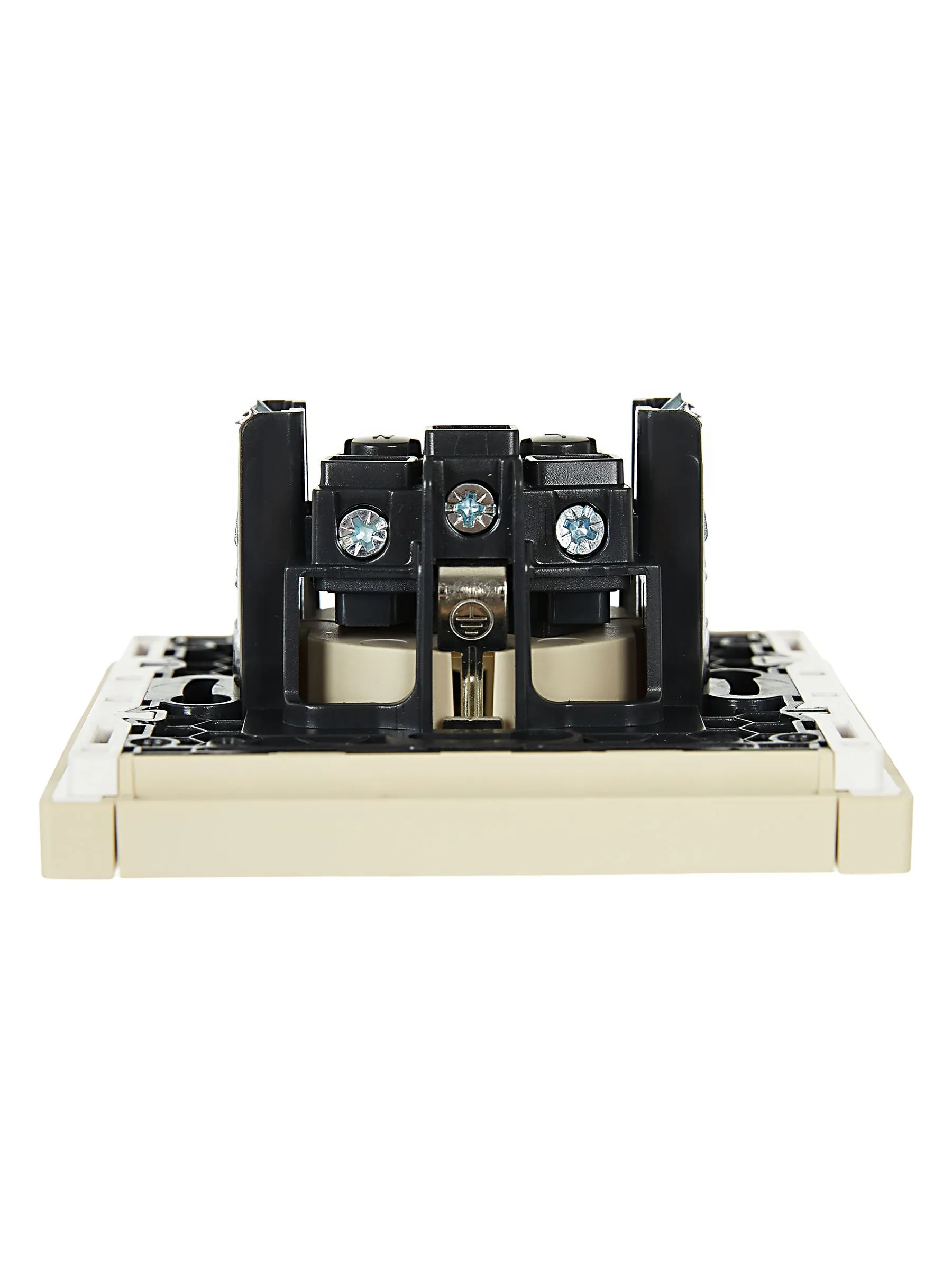 FORTE&PIANO Розетка 1-местная с заземлением с защитными шторками винтовое крепление 16А FP415 ваниль IEK - Фото 6