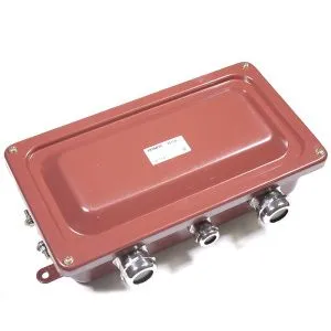 Коробка клеммная У615А УХЛ1,5 IP65 латунный ввод ГОФРОМАТИК (ЗЭТАРУС) zeta30323