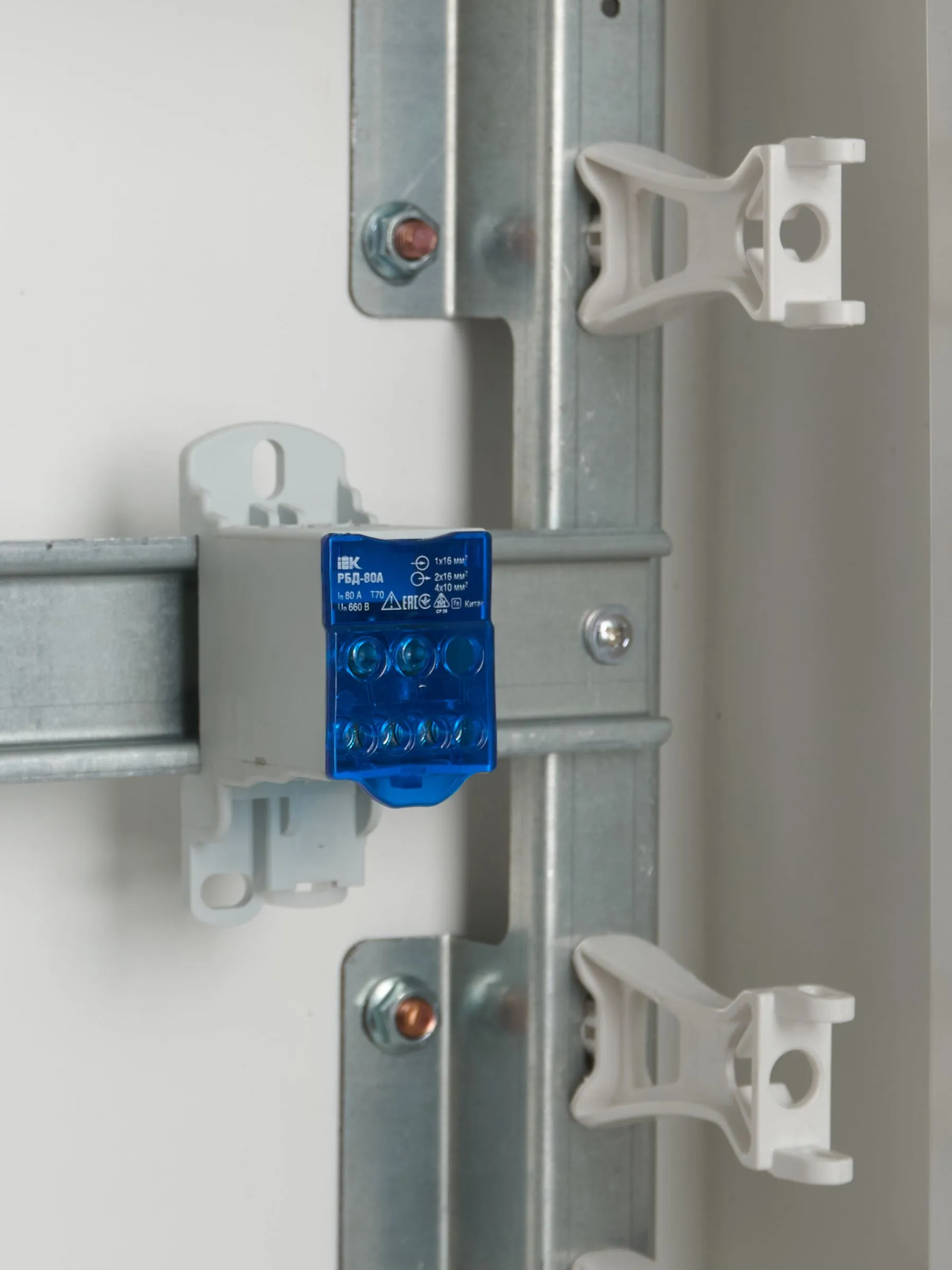 Блок распределительный РБД-80А на DIN-рейку IEK - Фото 8