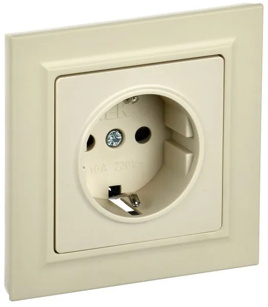BRITE Розетка 1-местная с заземлением с защитными шторками 16А в сборе РСР14-1-0-БрКр бежевый IEK BR-R14-16-K10-F