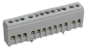 Шина L "фаза" в корпусном изоляторе на DIN-рейку ШНИ-6х9-12-К-Ср IEK YNN10-69-12KD-K02