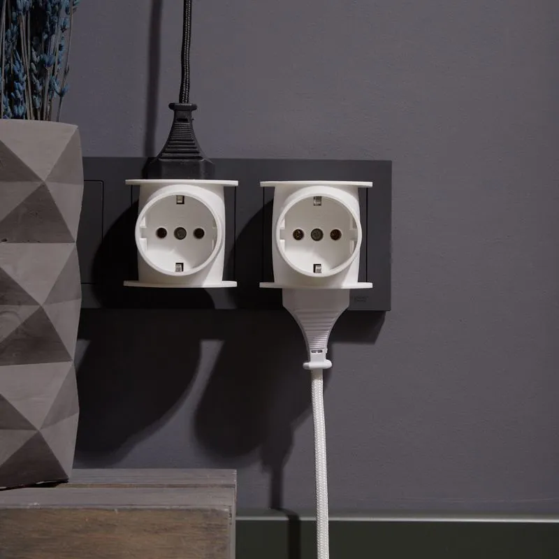 Набор тройников электрических универсальных 16А с/з, одно гнездо, белый (2 шт./уп.) REXANT - Фото 4