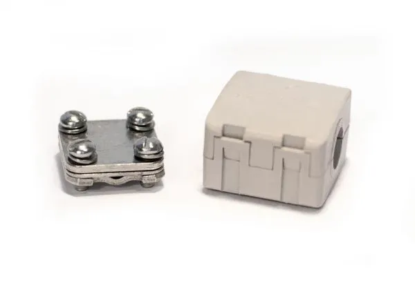 Сжим ответвительный У739М (4-10 мм2 / 1,5-2,5 мм2)